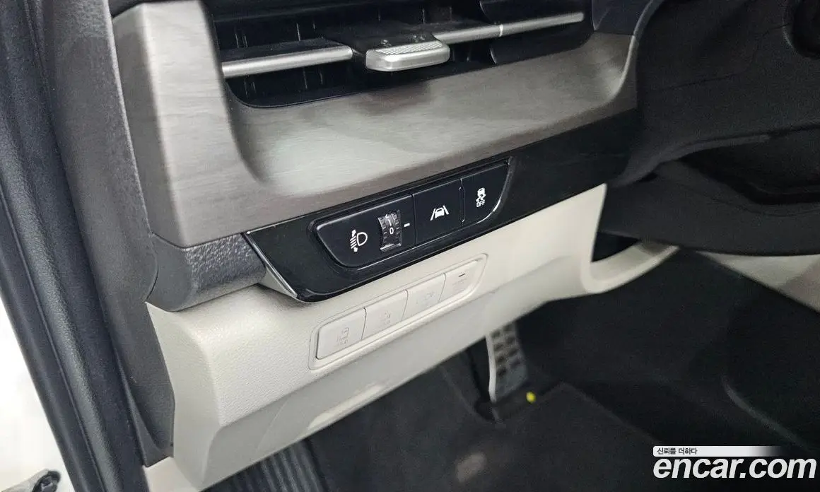 Kia Carnival 2021 2.2 автомат (гидро), фото 16