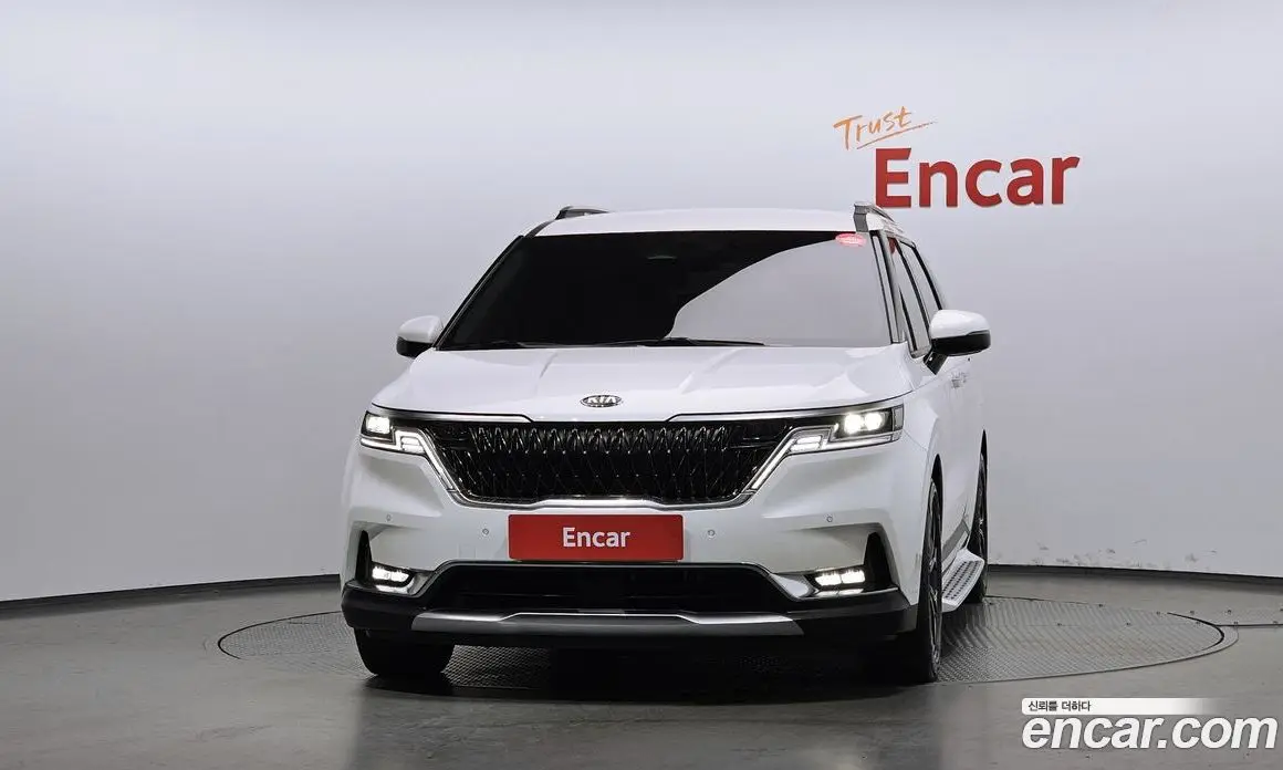 Kia Carnival 2021 2.2 автомат (гидро), фото 3