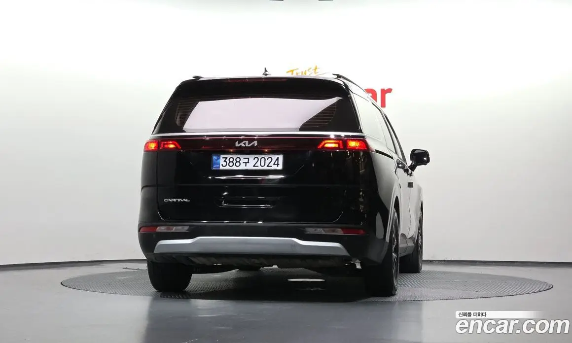 Kia Carnival 2022 2.2 автомат (гидро), фото 4