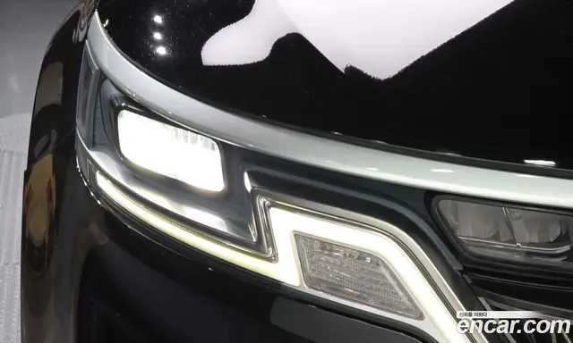 Kia Carnival 2022 2.2 автомат (гидро), миниатюра 8