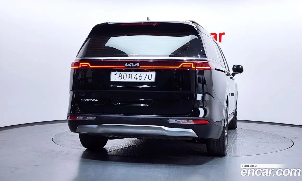 Kia Carnival 2022 2.2 автомат (гидро), фото 4
