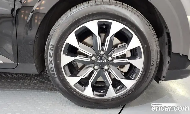 Kia Carnival 2022 2.2 автомат (гидро), миниатюра 7