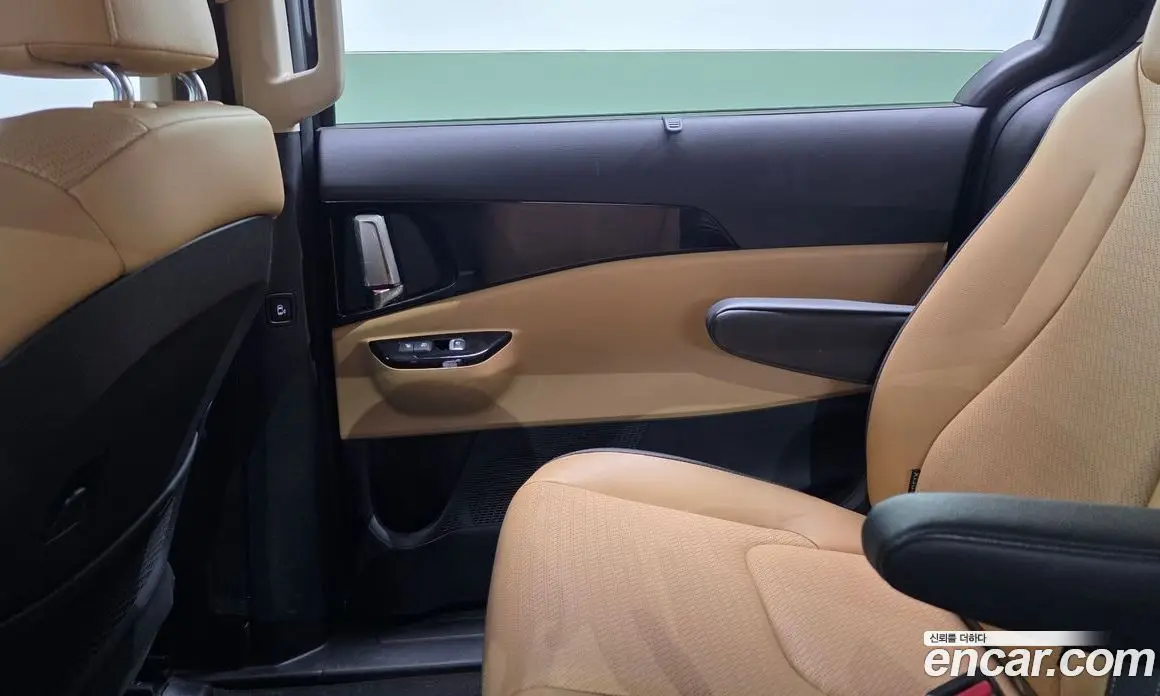 Kia Carnival 2022 2.2 автомат (гидро), фото 15