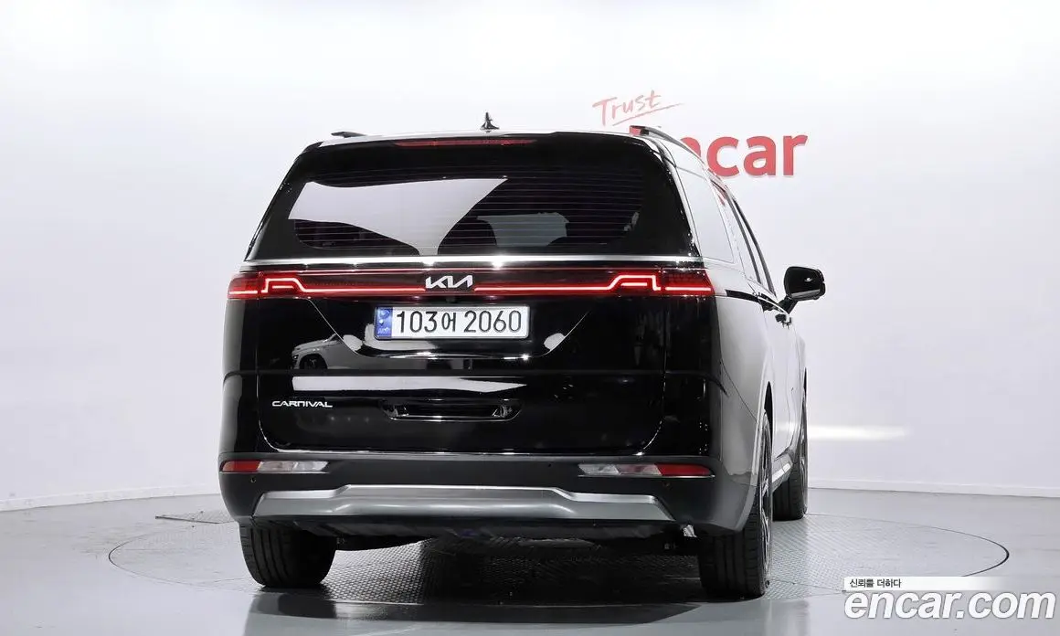 Kia Carnival 2022 2.2 автомат (гидро), фото 4