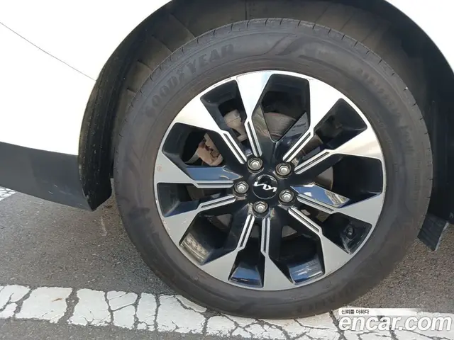 Kia Carnival 2022 3.5 автомат (гидро), миниатюра 5