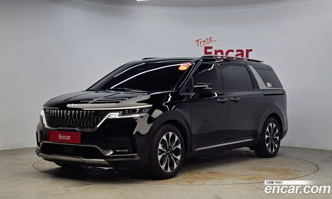 Kia Carnival 2023 2.2 автомат (гидро), фото 1 Kia Carnival 2023 2.2 автомат (гидро), фото 1