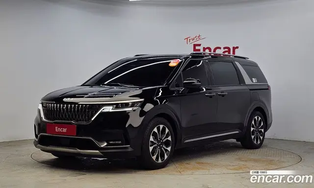 Kia Carnival, 2023, 64 929 км