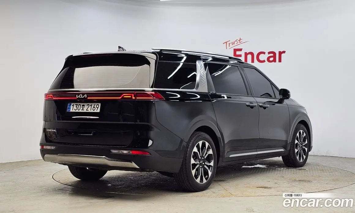 Kia Carnival 2023 2.2 автомат (гидро), фото 2 Kia Carnival 2023 2.2 автомат (гидро), фото 2