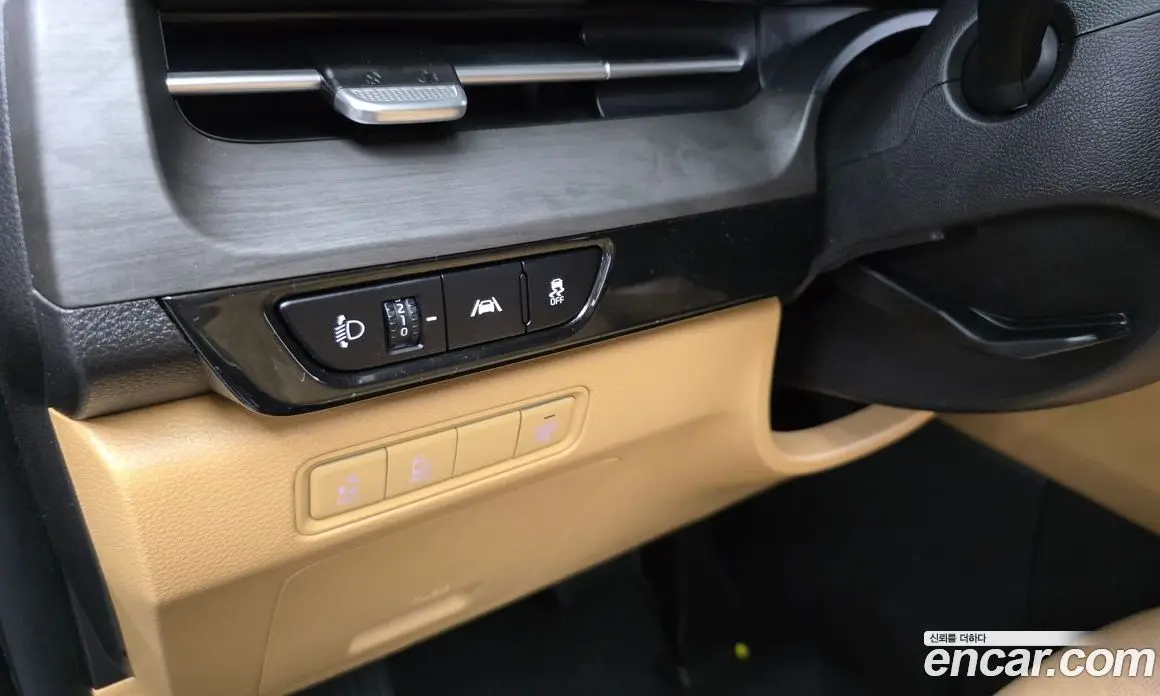 Kia Carnival 2023 2.2 автомат (гидро), фото 14 Kia Carnival 2023 2.2 автомат (гидро), фото 14