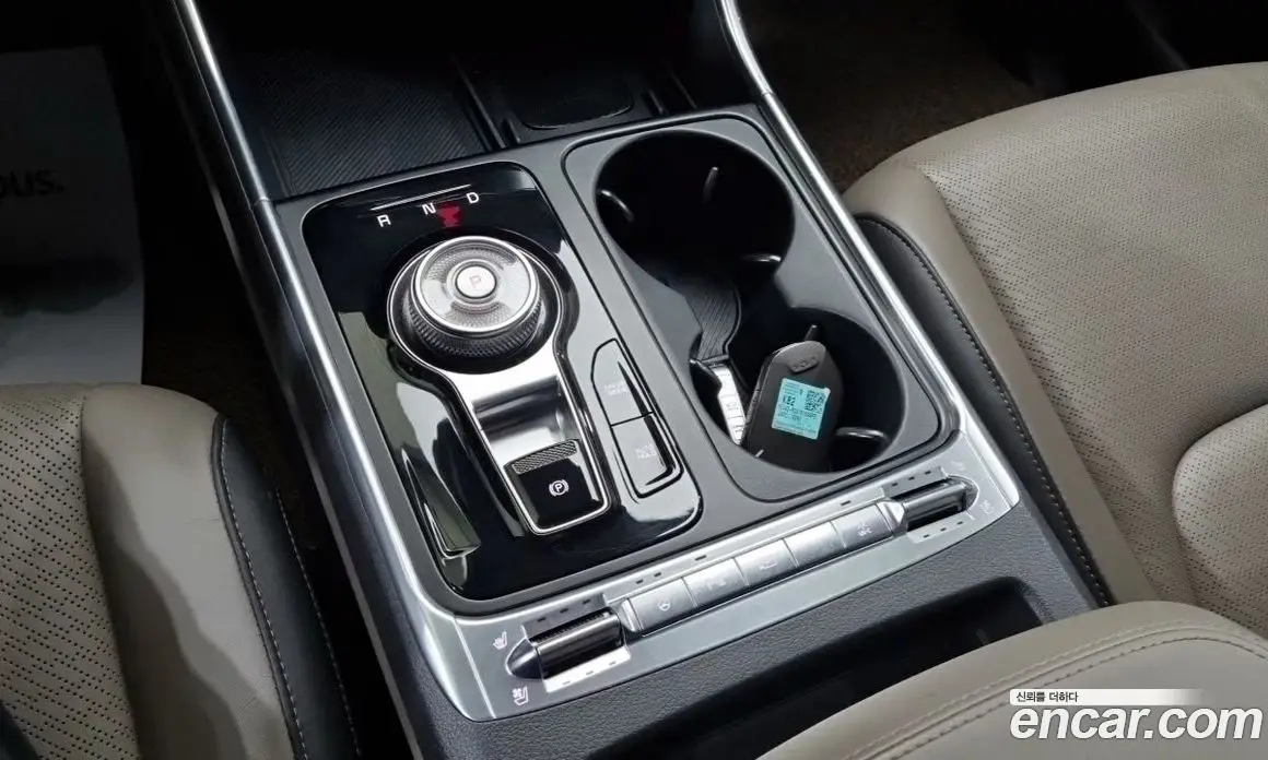 Kia Carnival 2024 1.6 автомат (гидро), фото 9 Kia Carnival 2024 1.6 автомат (гидро), фото 9