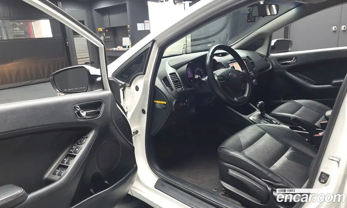 Kia K3 2015 1.6 автомат (гидро), фото 13