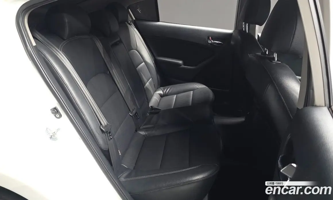 Kia K3 2015 1.6 автомат (гидро), фото 17