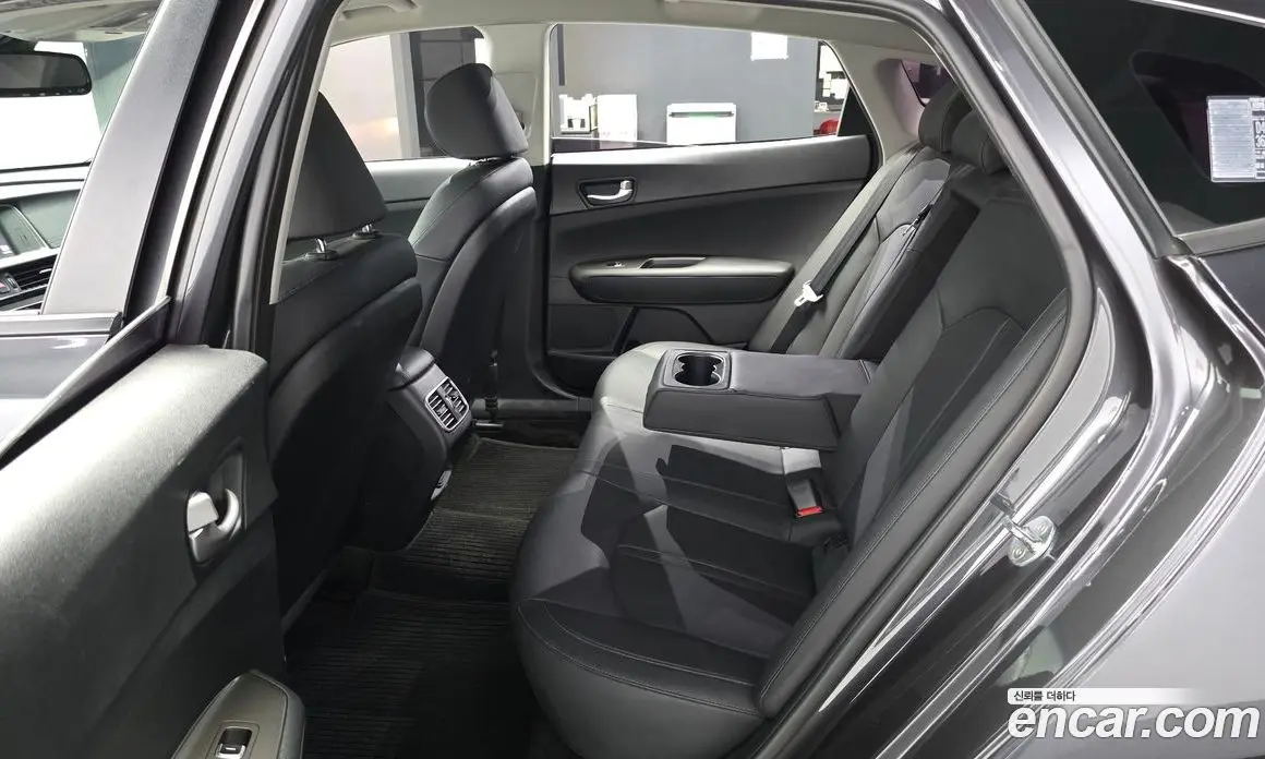 Kia K5 (Optima) 2019 2.0 автомат (гидро), фото 18