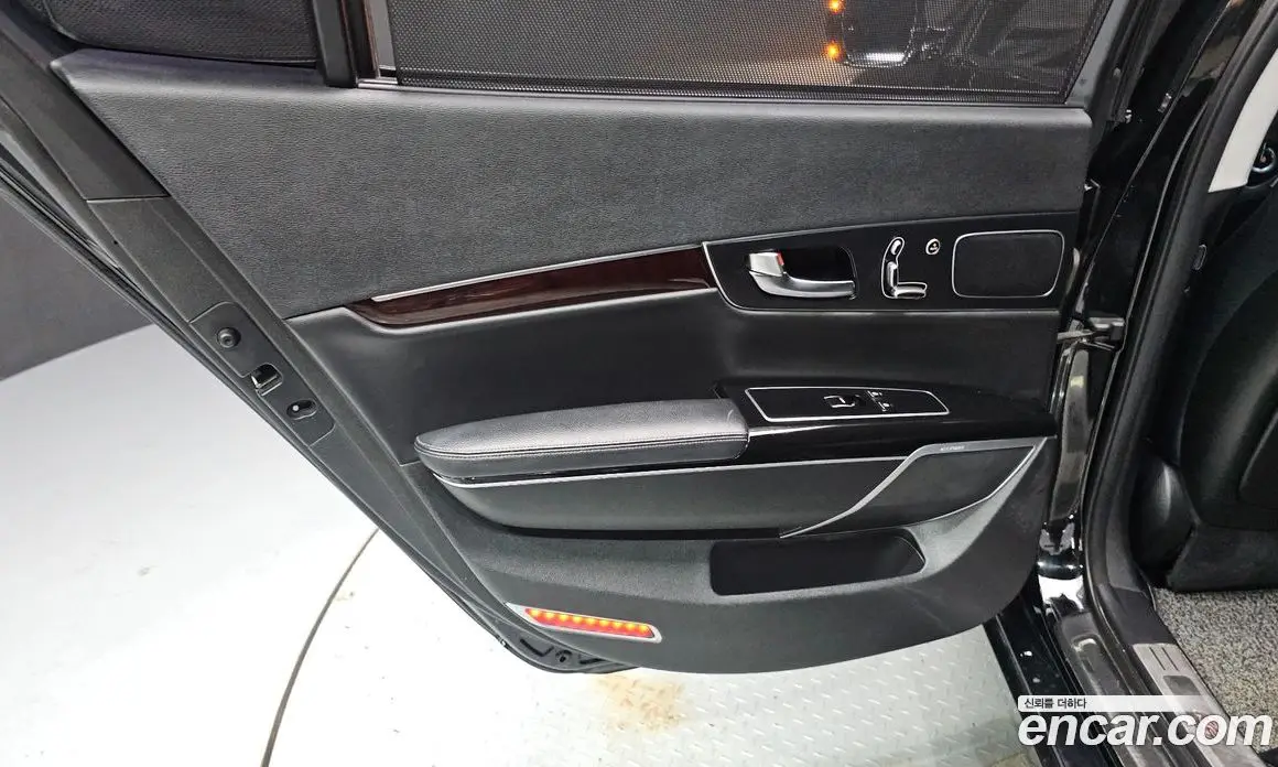 Kia K9 2015 3.3 автомат (гидро), фото 15