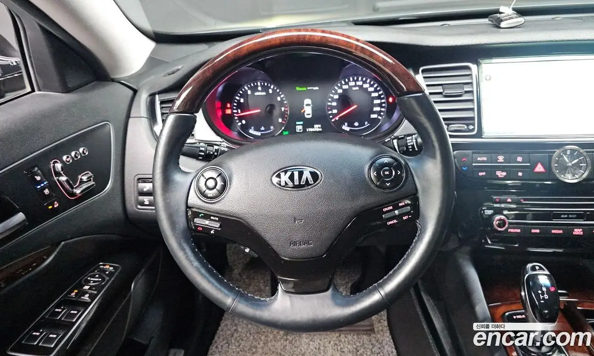 Kia K9 2015 3.3 автомат (гидро), фото 19