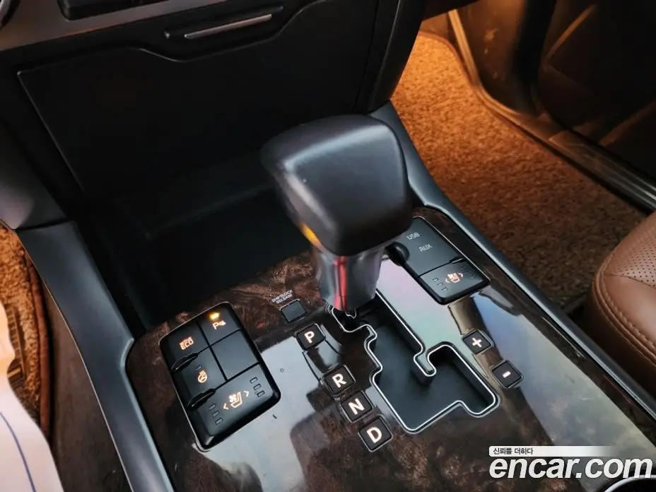 Kia Mohave 2016 3.0 автомат (гидро), фото 17 Kia Mohave 2016 3.0 автомат (гидро), фото 17