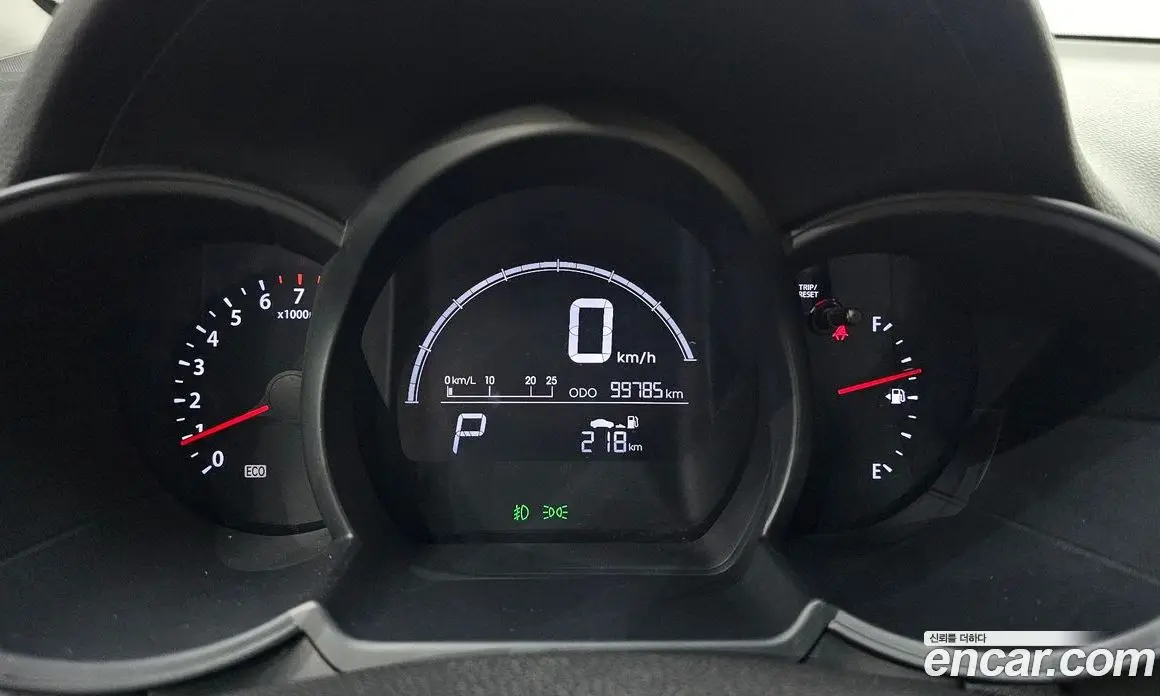 Kia Morning 2011 1.0 автомат (гидро), фото 11