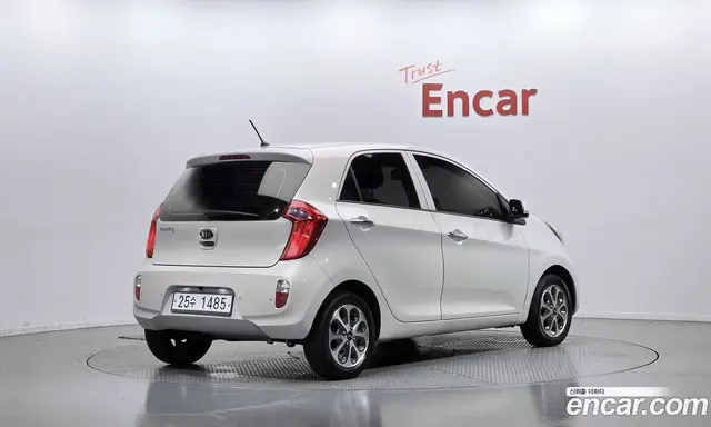 Kia Morning 2012 1.0 автомат (гидро), миниатюра 2