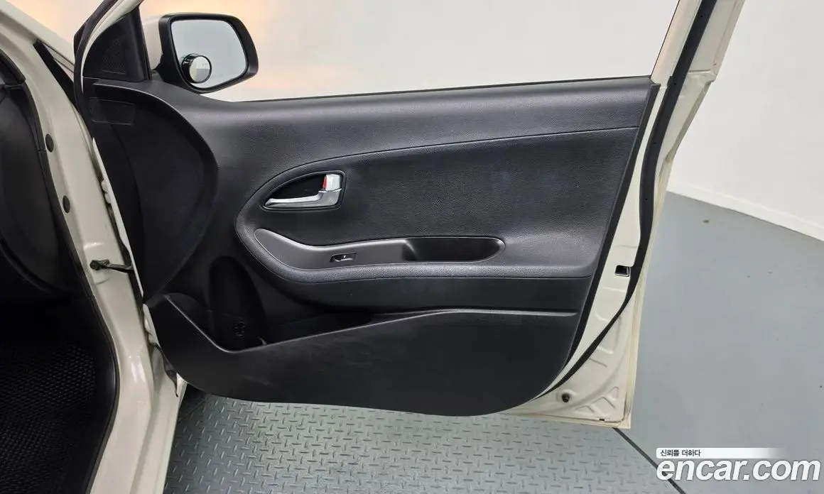 Kia Morning 2012 1.0 автомат (гидро), фото 14