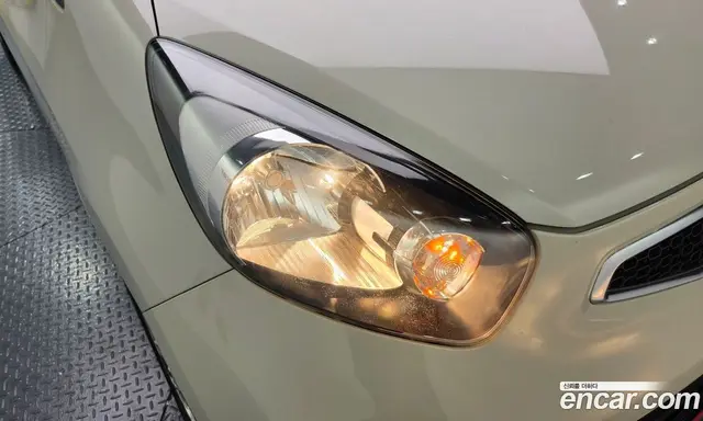 Kia Morning 2012 1.0 автомат (гидро), миниатюра 8