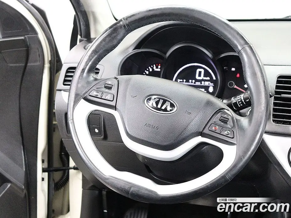 Kia Morning 2013 1.0 автомат (гидро), фото 15 Kia Morning 2013 1.0 автомат (гидро), фото 15