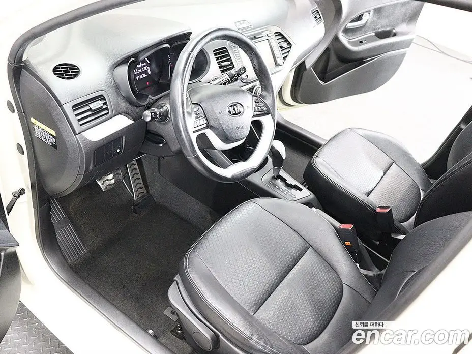 Kia Morning 2013 1.0 автомат (гидро), фото 10 Kia Morning 2013 1.0 автомат (гидро), фото 10