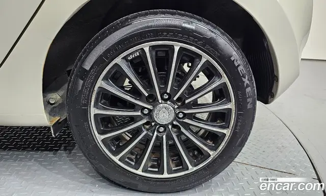 Kia Morning 2014 1.0 автомат (гидро), миниатюра 7 Kia Morning 2014 1.0 автомат (гидро), миниатюра 7