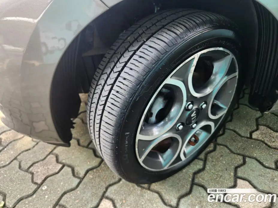 Kia Morning 2015 1.0 автомат (гидро), фото 15 Kia Morning 2015 1.0 автомат (гидро), фото 15