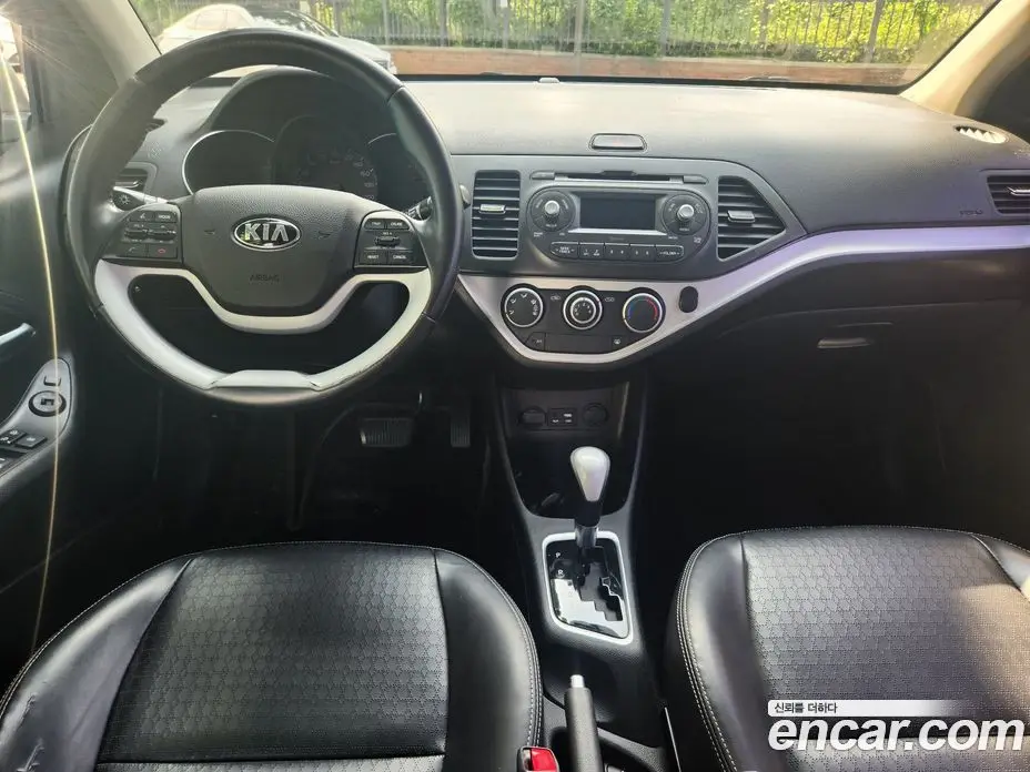 Kia Morning 2015 1.0 автомат (гидро), фото 6 Kia Morning 2015 1.0 автомат (гидро), фото 6