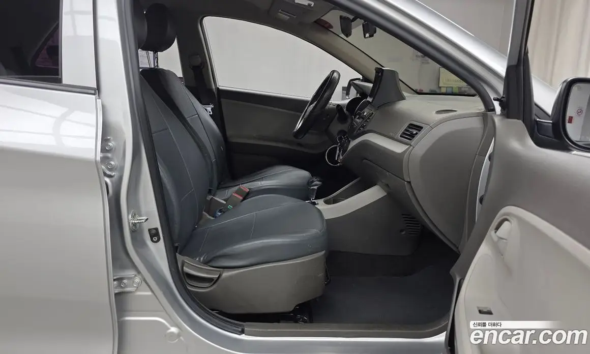 Kia Morning 2015 1.0 автомат (гидро), фото 16