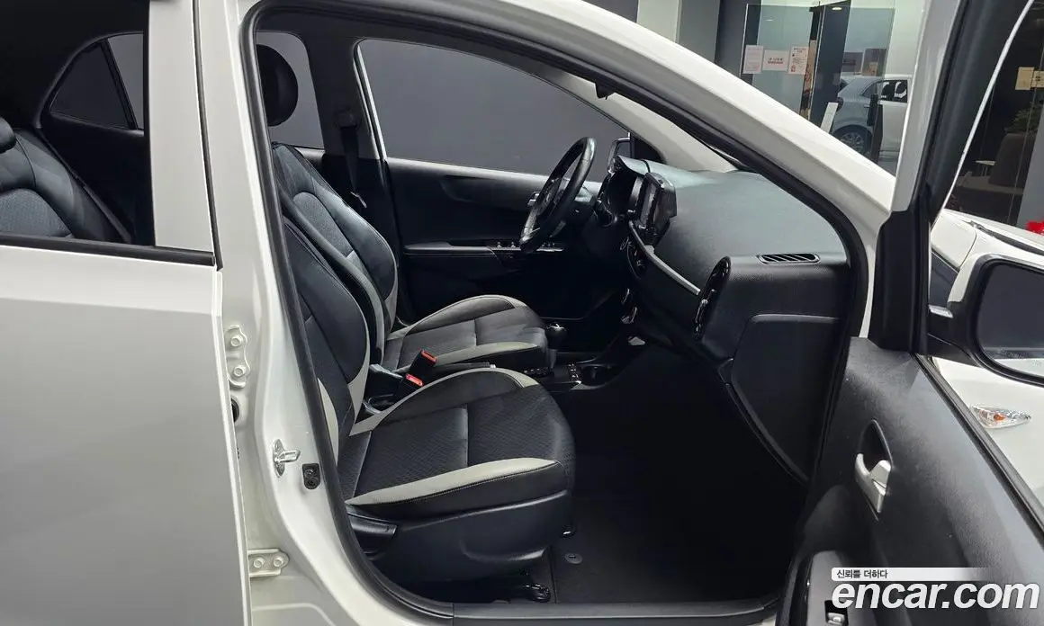 Kia Morning 2018 1.0 автомат (гидро), фото 17 Kia Morning 2018 1.0 автомат (гидро), фото 17