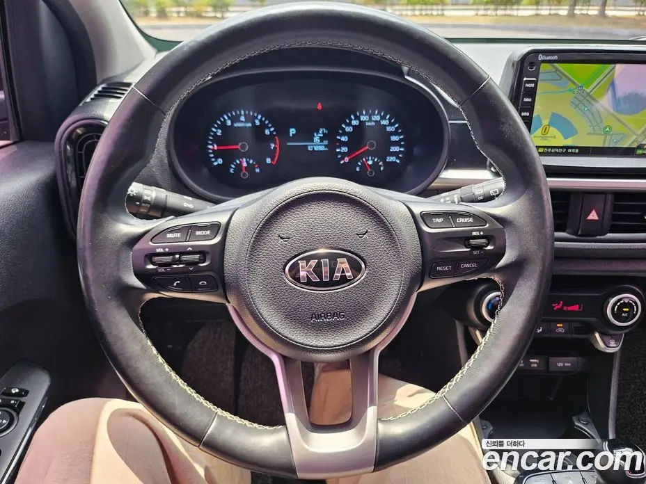 Kia Morning 2018 1.0 автомат (гидро), фото 15 Kia Morning 2018 1.0 автомат (гидро), фото 15