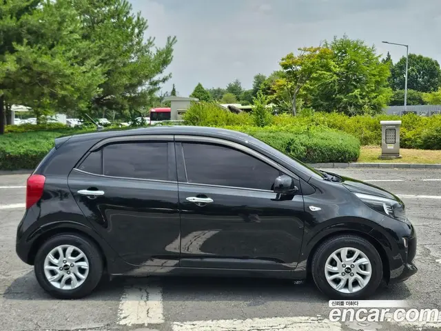 Kia Morning 2018 1.0 автомат (гидро), миниатюра 6 Kia Morning 2018 1.0 автомат (гидро), миниатюра 6