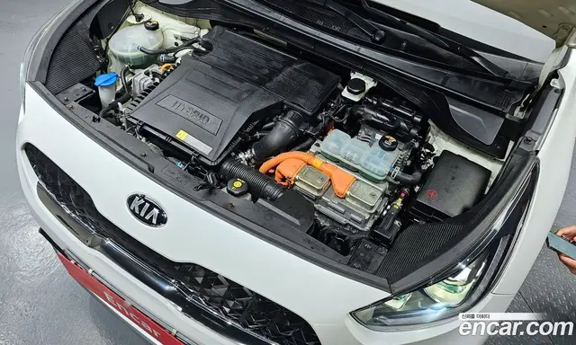 Kia Niro 2019 1.6 автомат (гидро), миниатюра 6 Kia Niro 2019 1.6 автомат (гидро), миниатюра 6