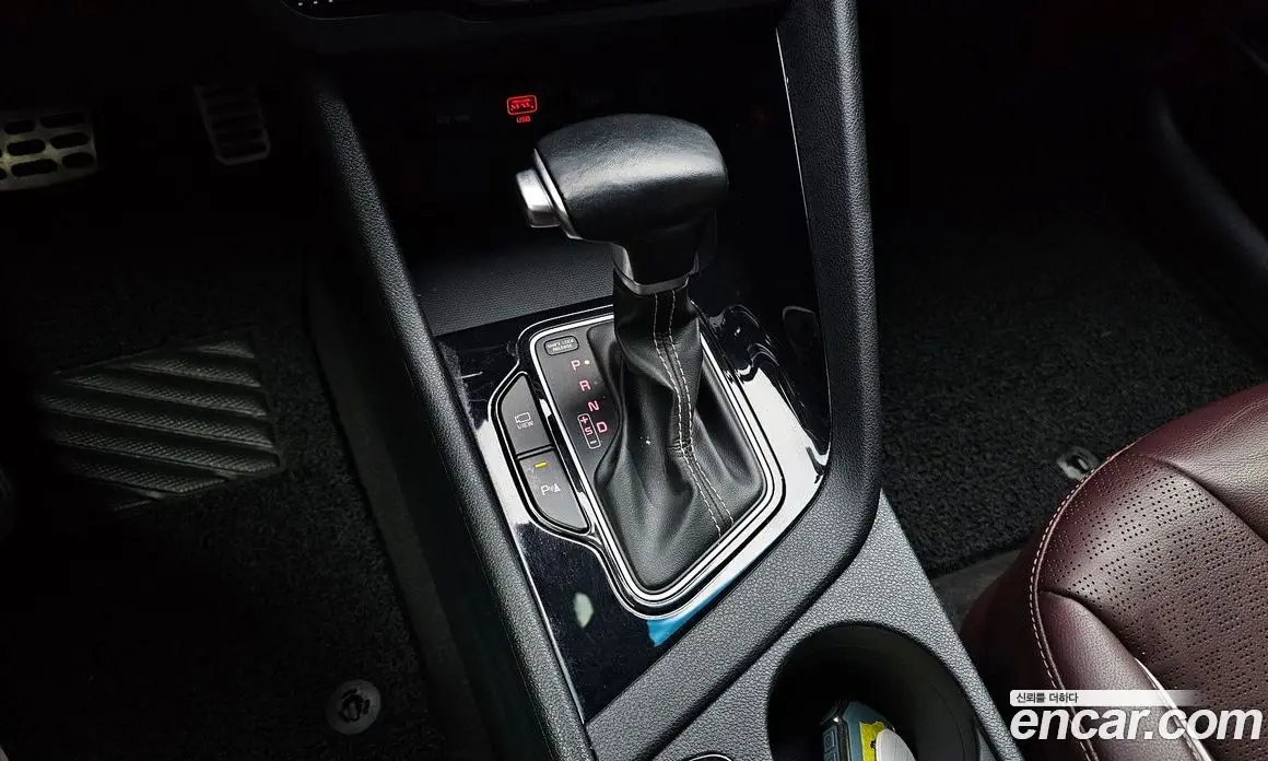 Kia Niro 2019 1.6 автомат (гидро), фото 9 Kia Niro 2019 1.6 автомат (гидро), фото 9