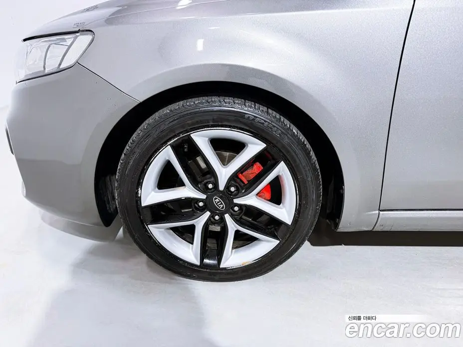 Kia Porte 2009 1.6 автомат (гидро), фото 20