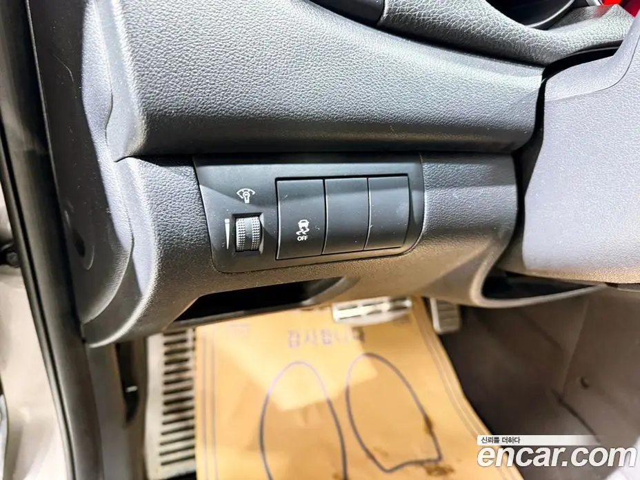 Kia Porte 2009 1.6 автомат (гидро), фото 8