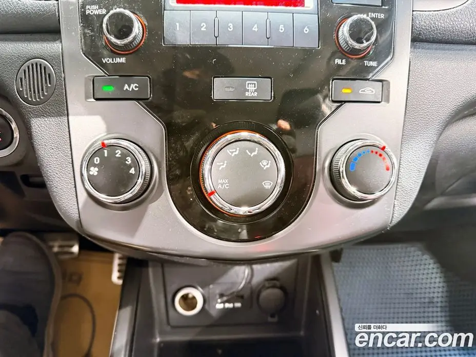Kia Porte 2009 1.6 автомат (гидро), фото 10