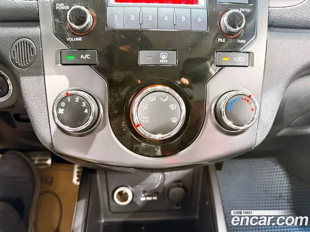 Kia Porte 2009 1.6 автомат (гидро), миниатюра 10