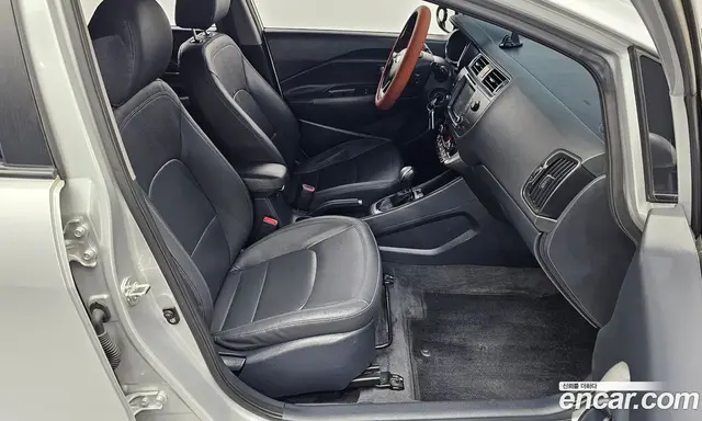 Kia Pride 2015 1.4 автомат (гидро), миниатюра 12