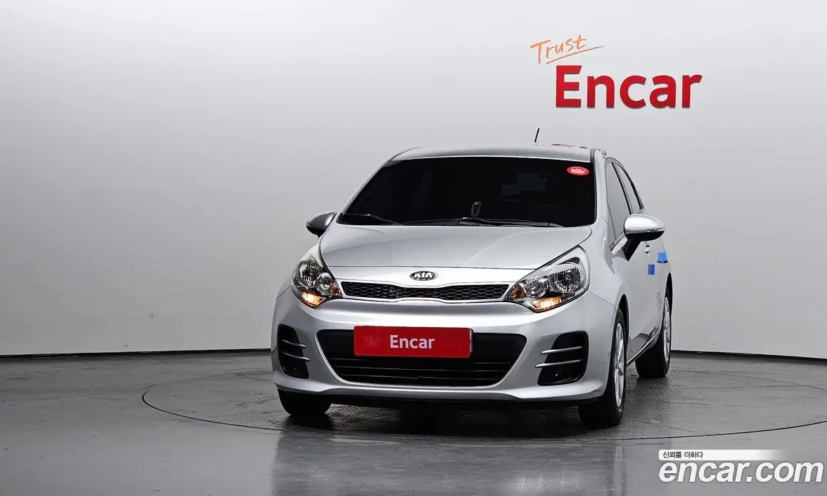 Kia Pride 2015 1.4 автомат (гидро), фото 3