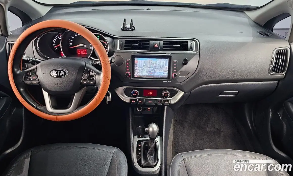 Kia Pride 2015 1.4 автомат (гидро), фото 7