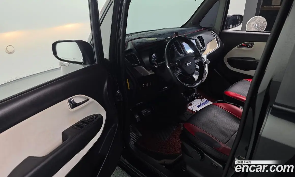 Kia Ray 2012 1.0 автомат (гидро), фото 11