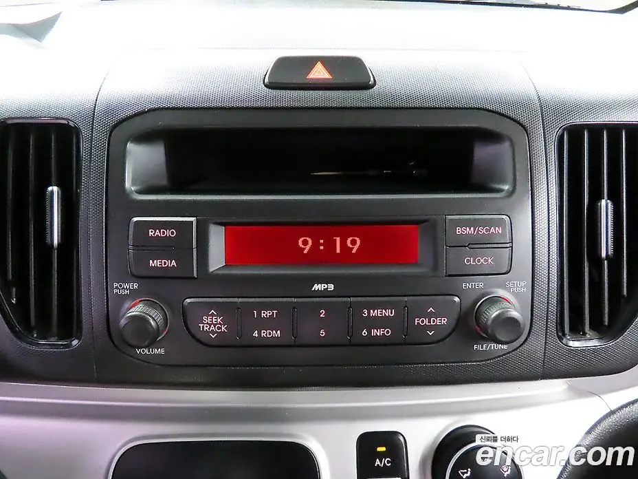 Kia Ray 2015 1.0 автомат (гидро), фото 12