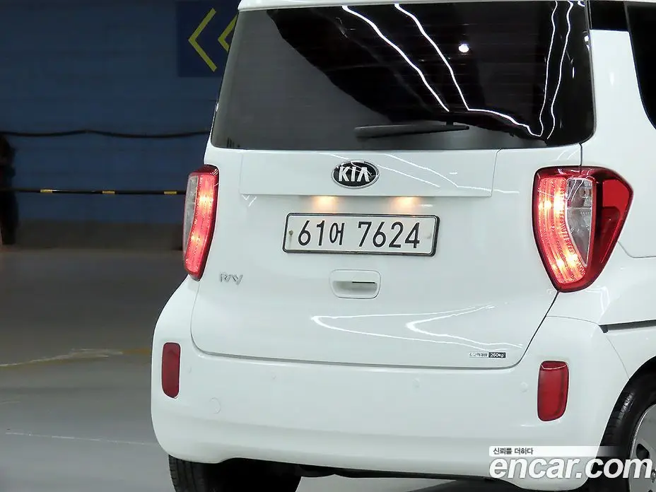 Kia Ray 2015 1.0 автомат (гидро), фото 18