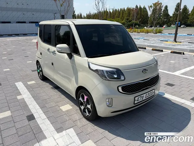 Kia Ray 2016 1.0 автомат (гидро), миниатюра 3