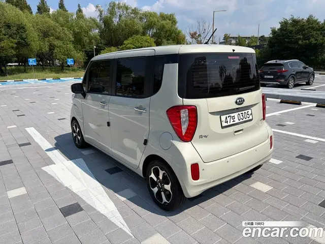 Kia Ray 2016 1.0 автомат (гидро), миниатюра 7