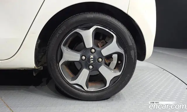 Kia Ray 2016 1.0 автомат (гидро), миниатюра 5 Kia Ray 2016 1.0 автомат (гидро), миниатюра 5