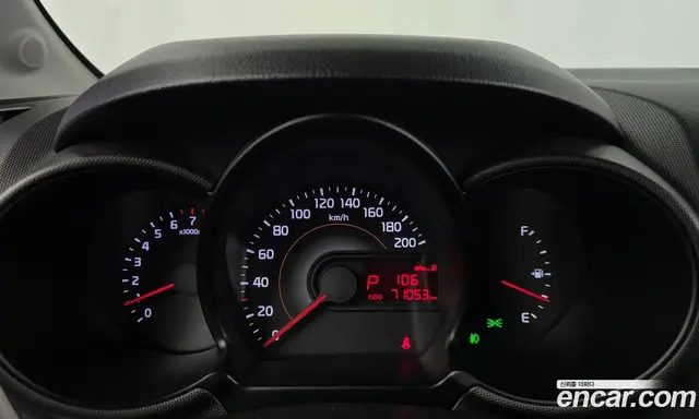 Kia Ray 2018 1.0 автомат (гидро), миниатюра 11