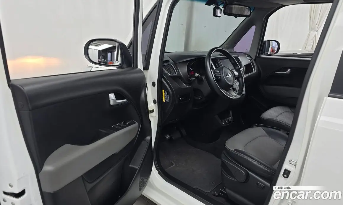 Kia Ray 2018 1.0 автомат (гидро), фото 13